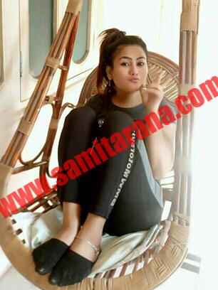 Riya Ahmedabad Escorts